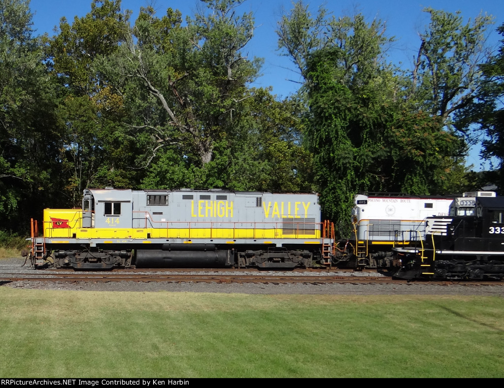 DL 414. Former Lehigh Valley RR 414